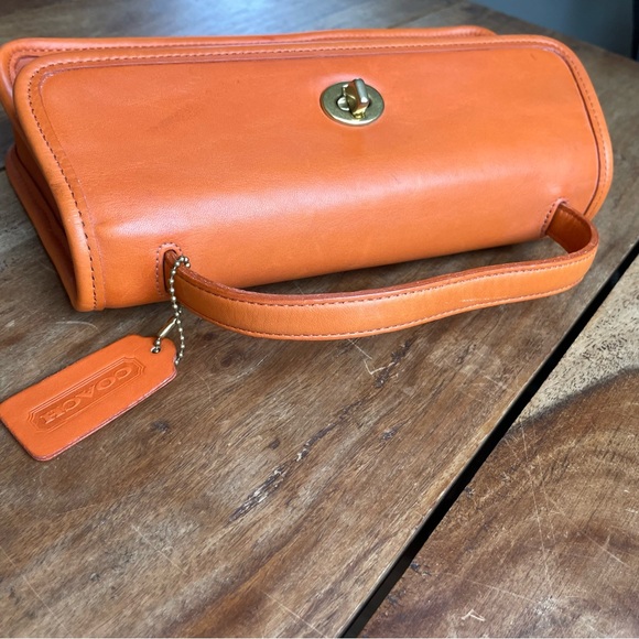 Vintage Coach Tangerine Orange 9044 Geometric Clutch Crossbody Purse Bag Rare - Picture 9 of 16